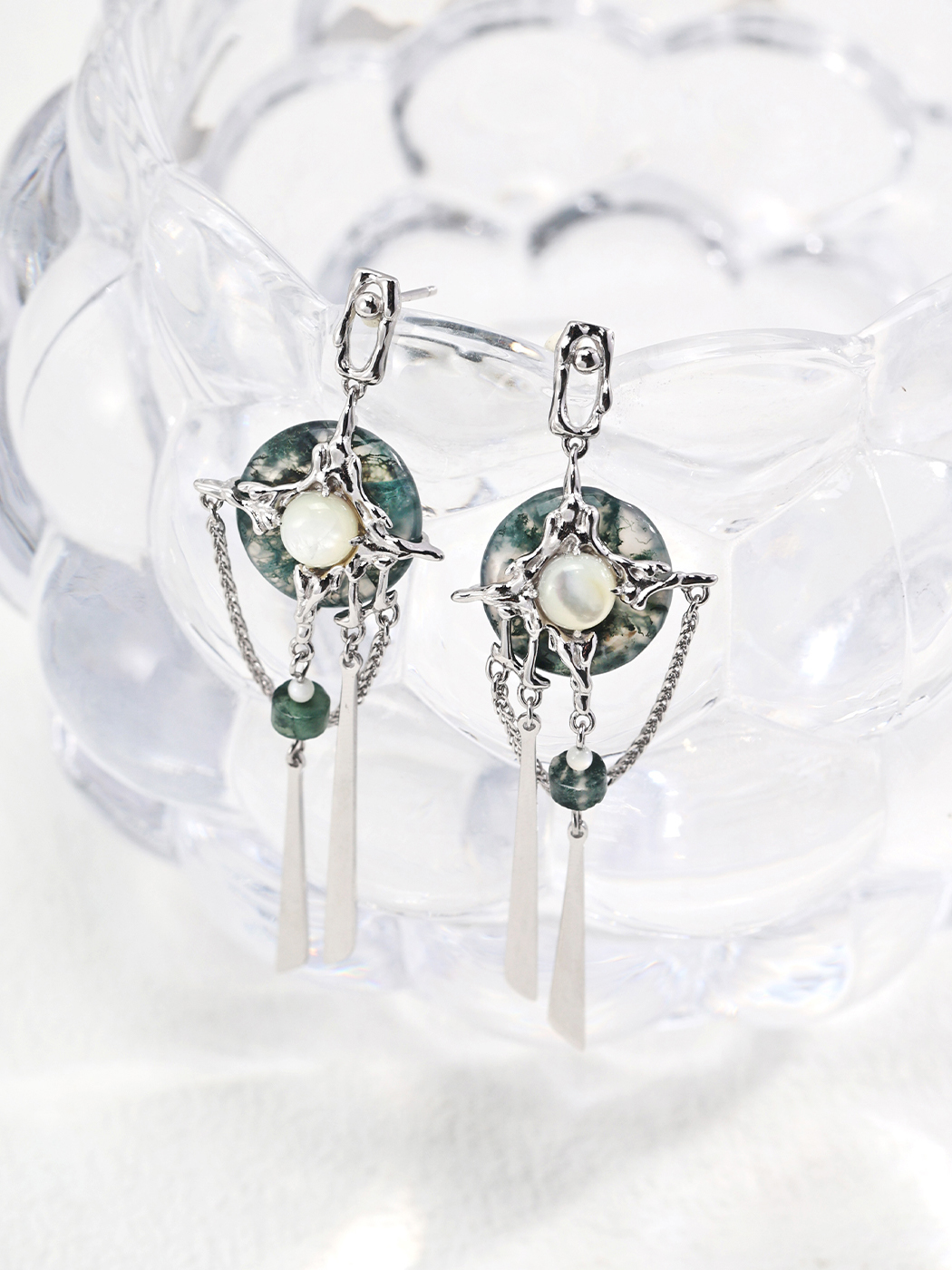 Oriental Moss Agate Dangles with Natural Pearl in Sterling Silver - Image 3