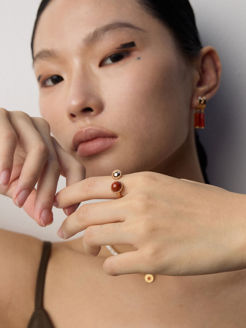 Minimalist Red Stone Open Ring - Image 5