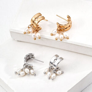 Double Arc Pearl Studs in Sterling Silver with Natural Pearls