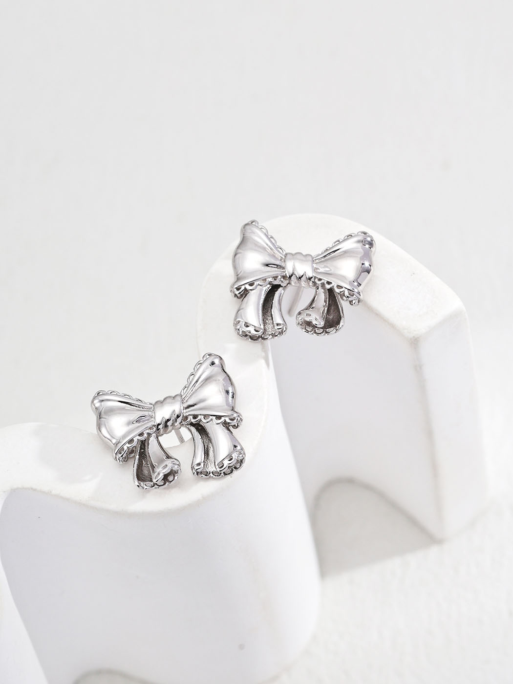 Bow Sterling Silver Studs Vintage Ribbon Earrings - Image 4
