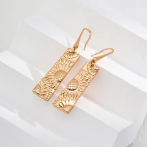 Split Sunflower Drop Studs in Vintage Gold