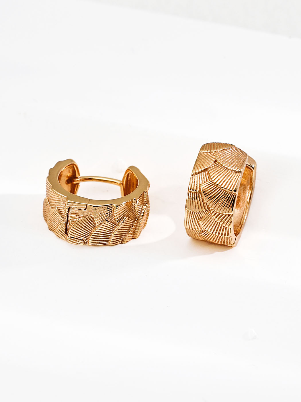 Fan Shell Sterling Silver Hoops with Gold and Silver Finish - Image 2