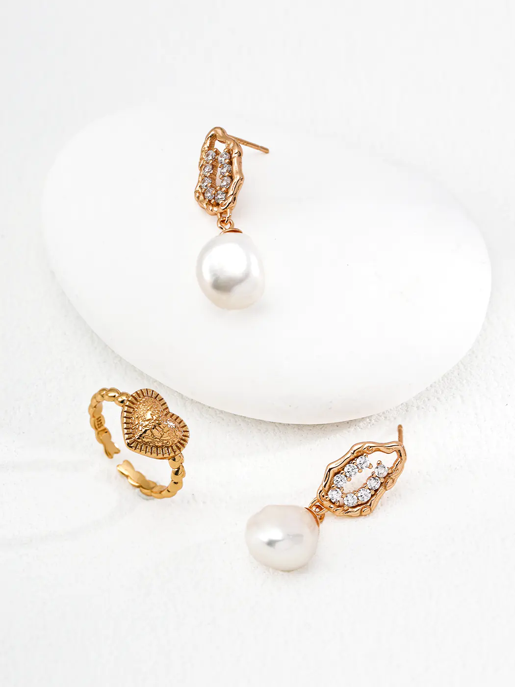 Rustic Romance Heart Band Ring S925 Silver - Image 4