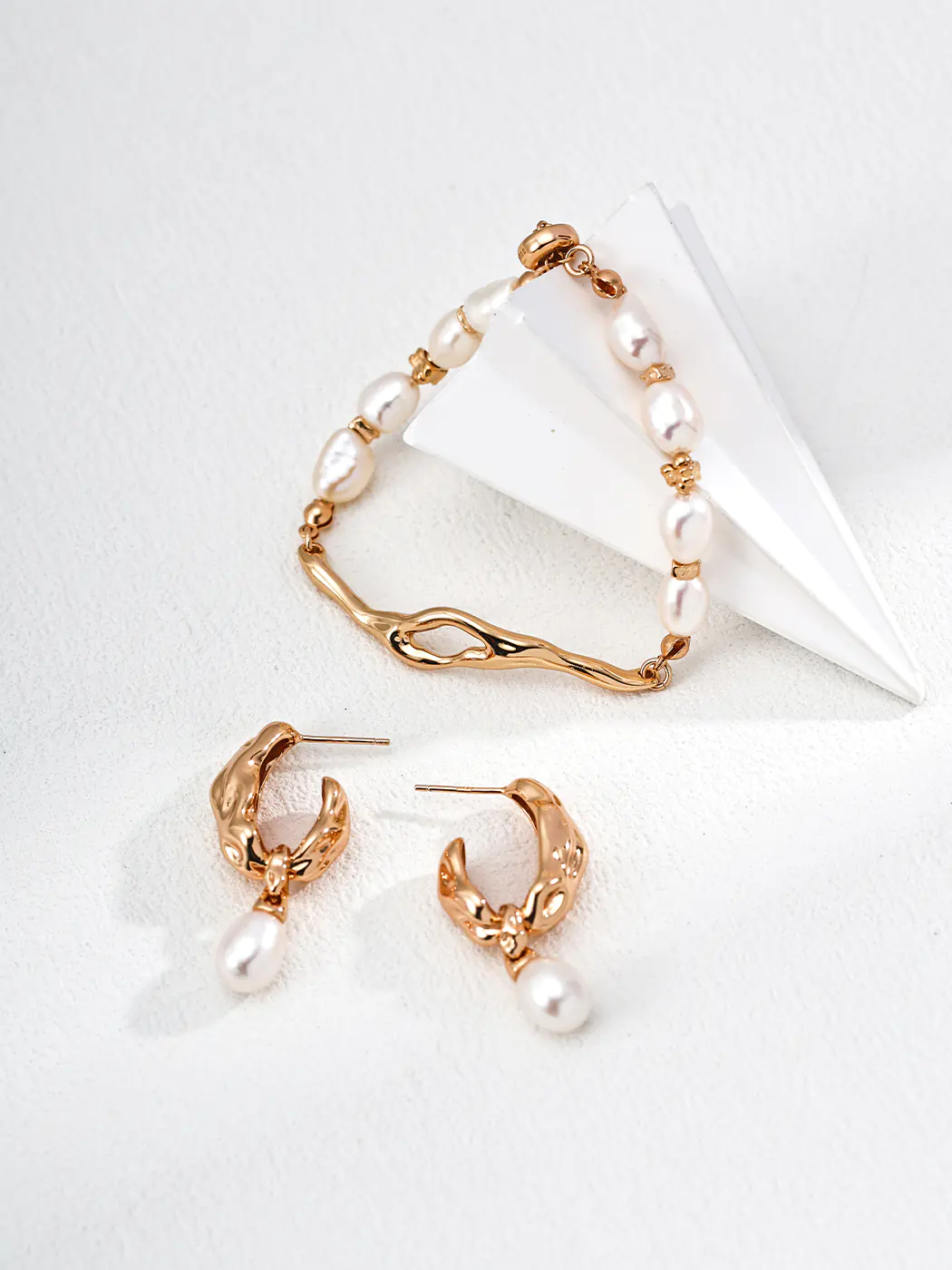 Lava Essence Natural Pearl Bracelet S925 Silver - Image 3