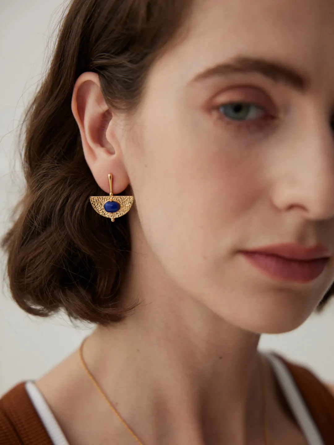 Palace Moon Lapis Drops S925 in Sterling Silver - Image 5