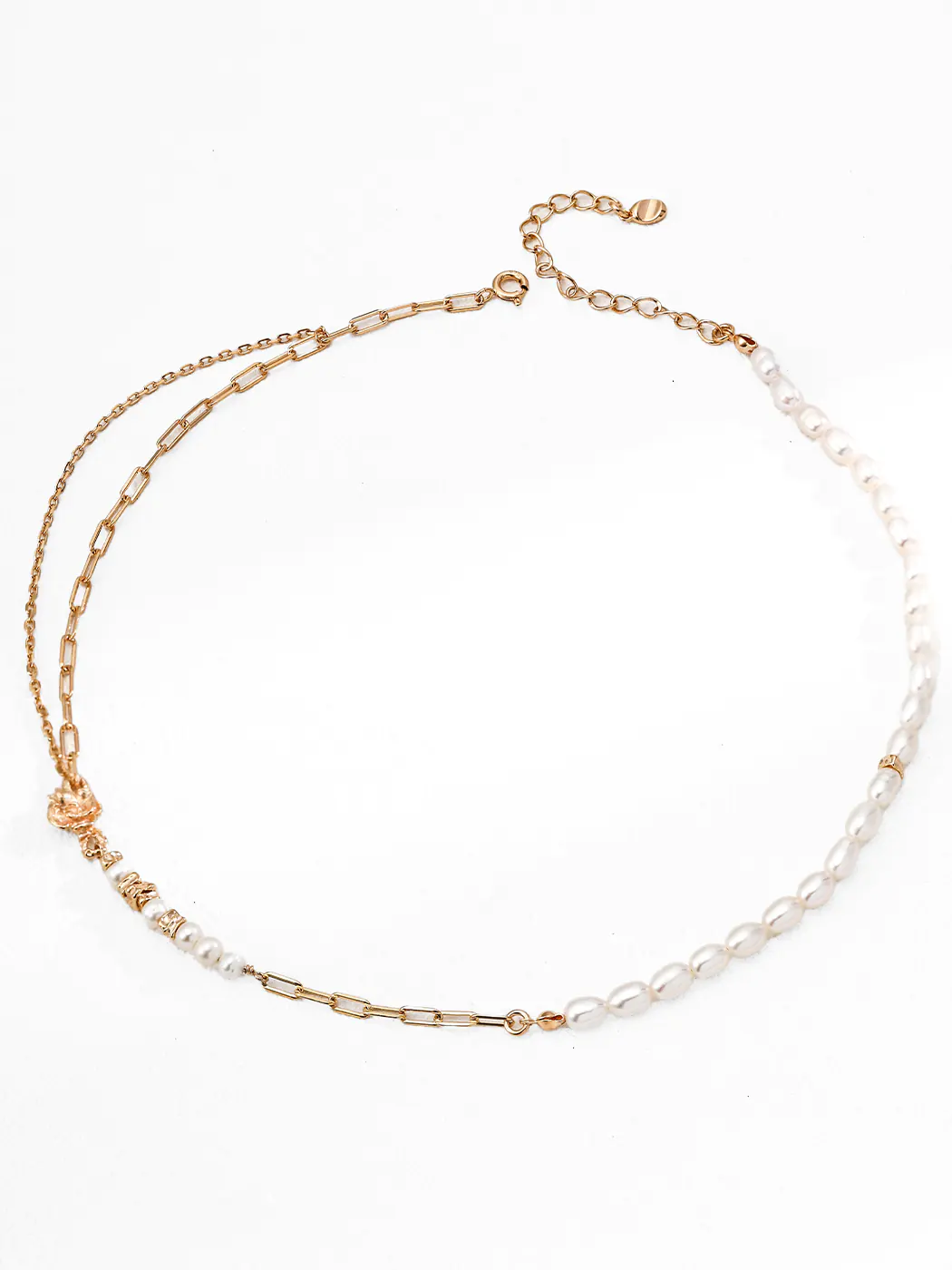 Thorned Rose Pearl Necklace in Sterling Silver