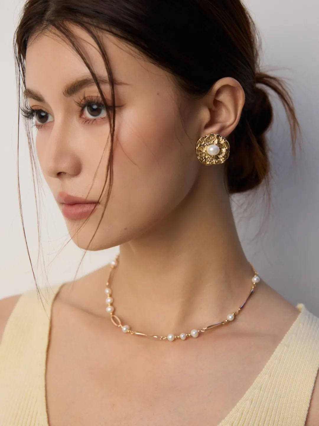 Timeless Line Pearl Necklace in Sterling Silver - Image 3