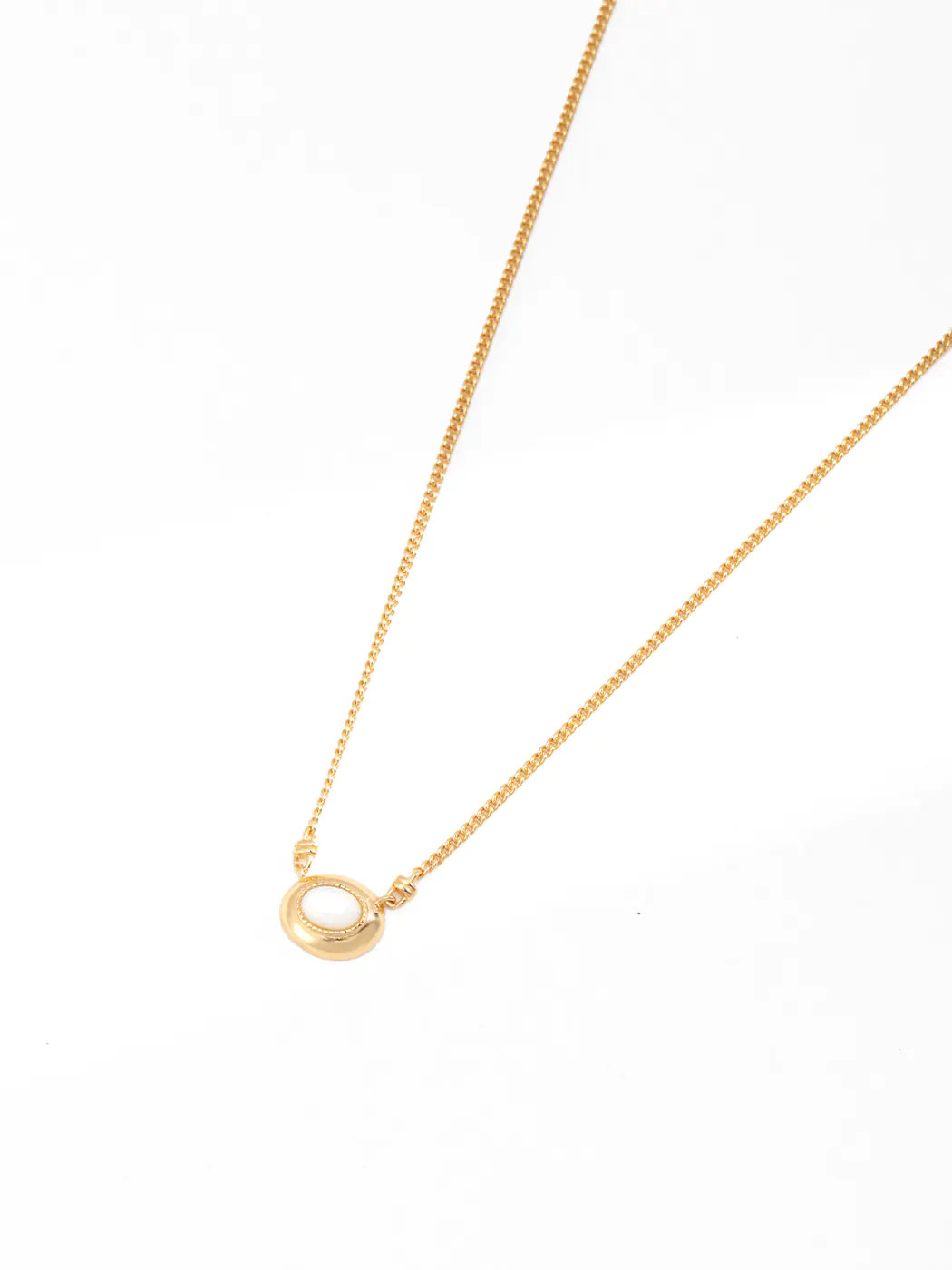 Minimalist Elegant Mother of Pearl Pendant in Sterling Silver - Image 3