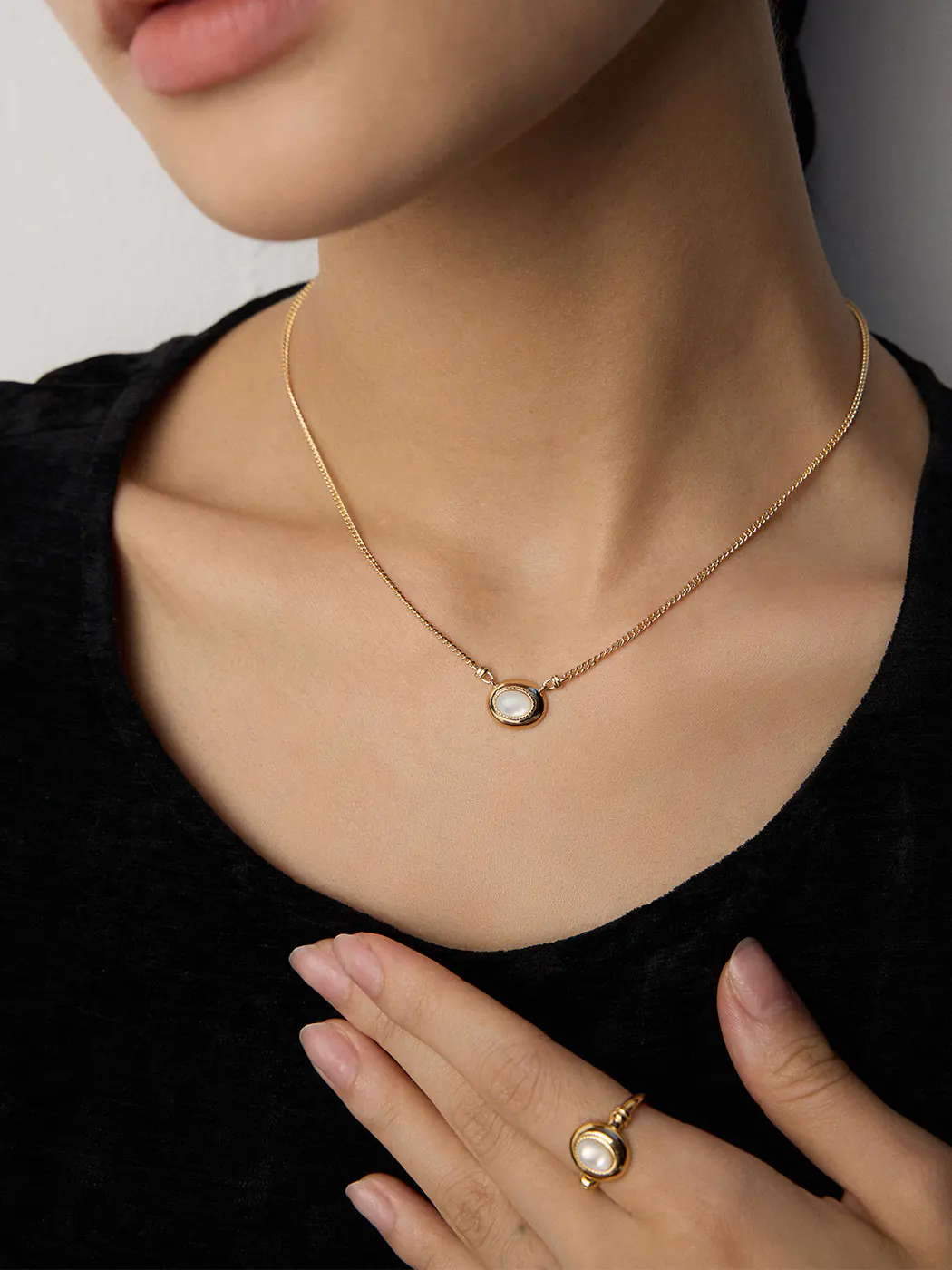 Minimalist Elegant Mother of Pearl Pendant in Sterling Silver - Image 5