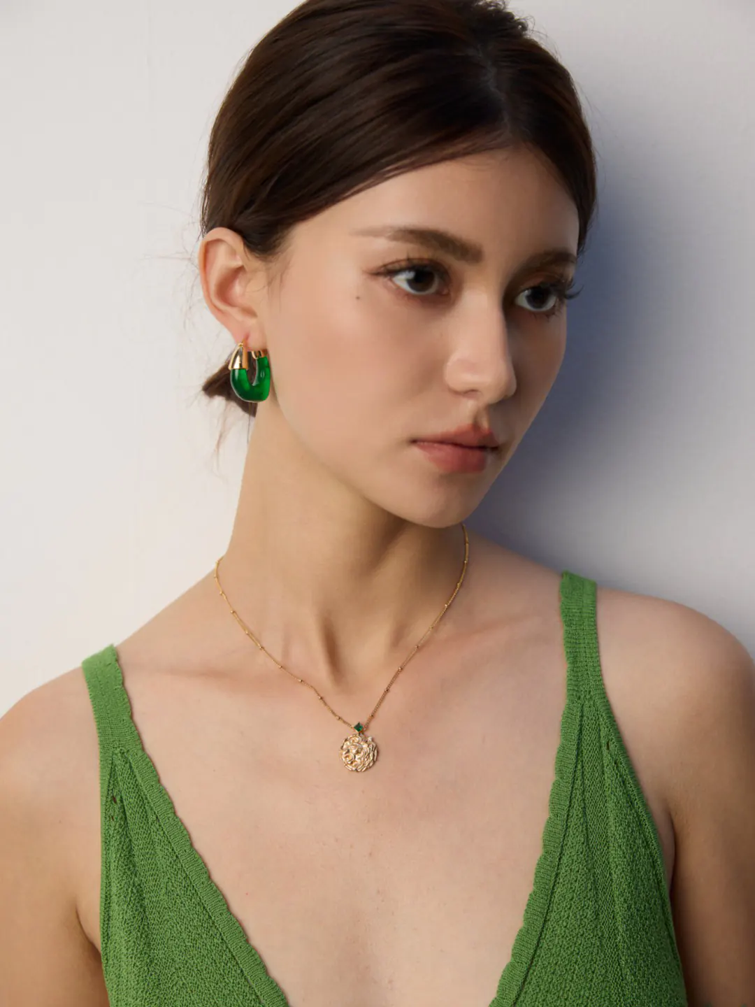 Lion Crests CZ Pendant in Sterling Silver - Image 5