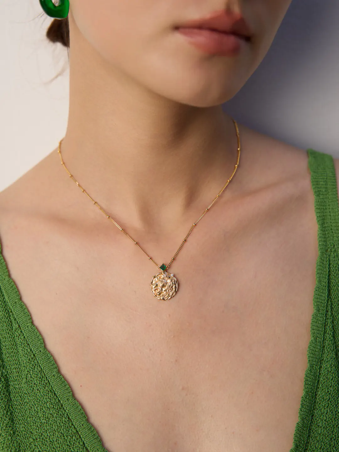 Lion Crests CZ Pendant in Sterling Silver - Image 4