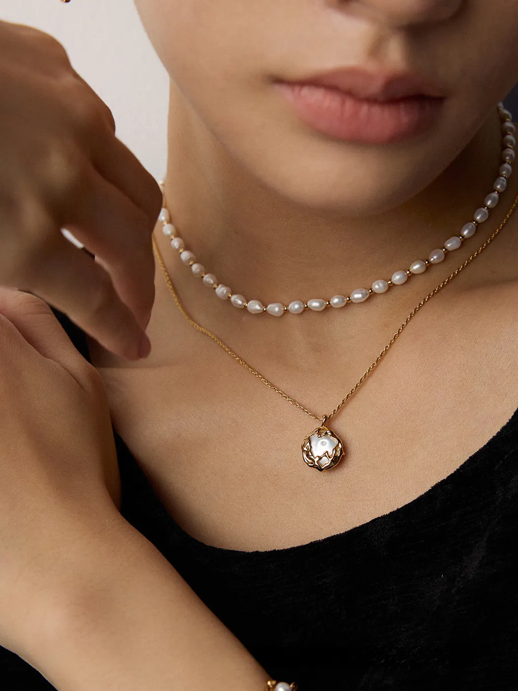 Gilded Reef Natural Pearl Pendant in Sterling Silver - Image 6