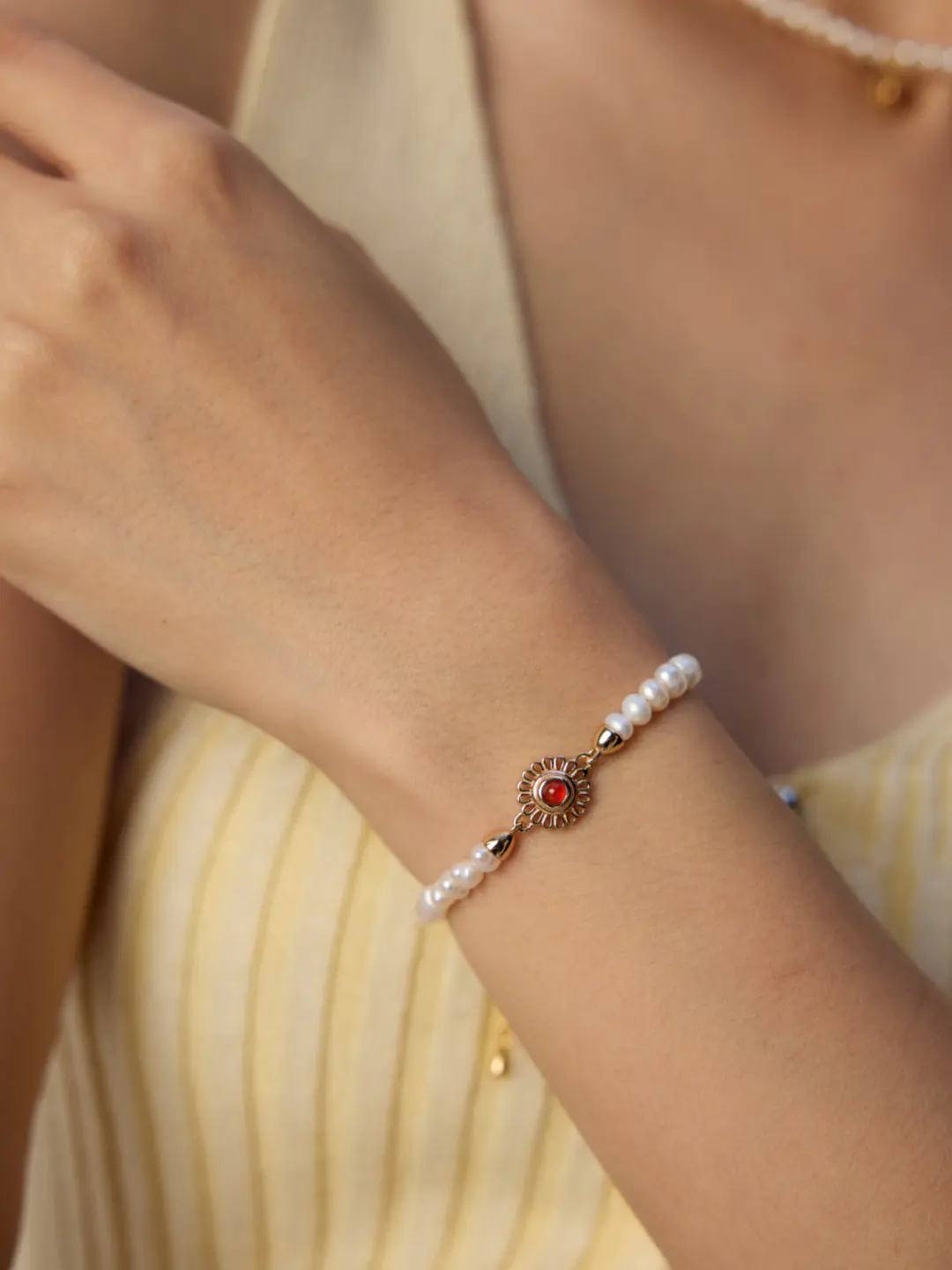 Natural Pearl Red Onyx Bracelet in Sterling Silver - Image 5