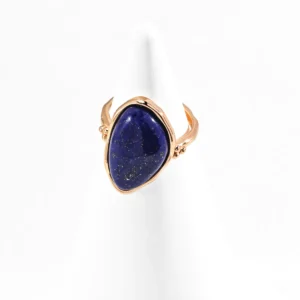 Natural Lapis Lazuli Ring in Vintage Gold Silver