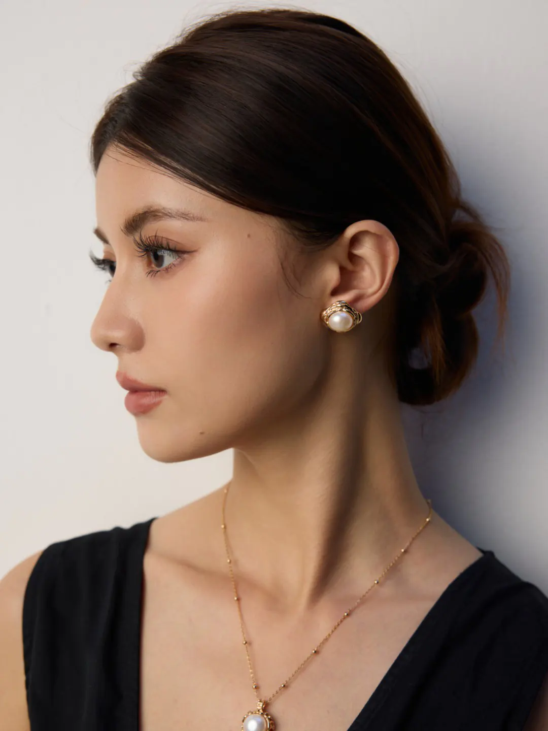 Pearl Stud Earrings – S925 Sterling Silver Vintage Gold & Silver - Image 4