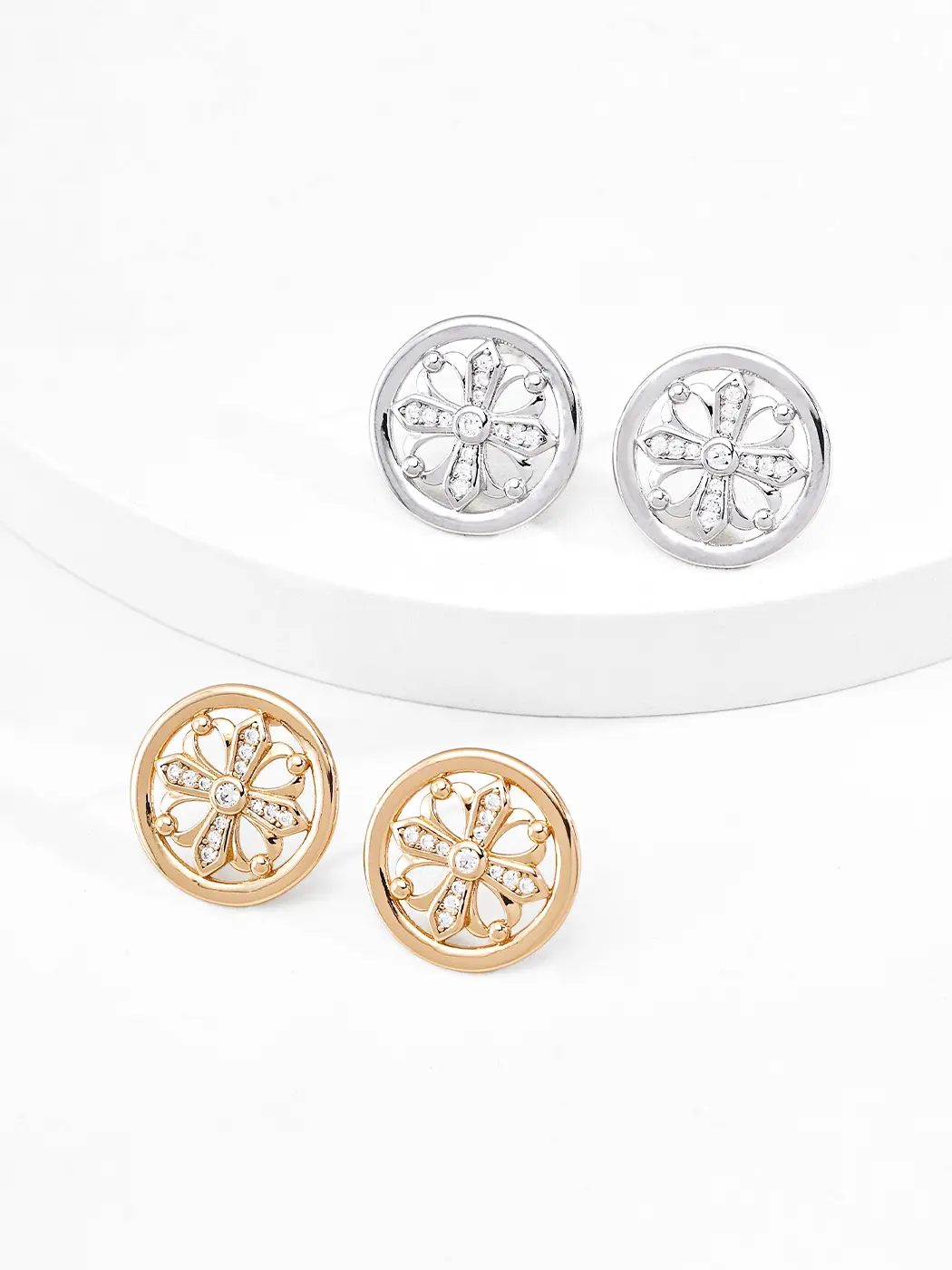 Vintage Fleur Cross Studs in S925 with CZ
