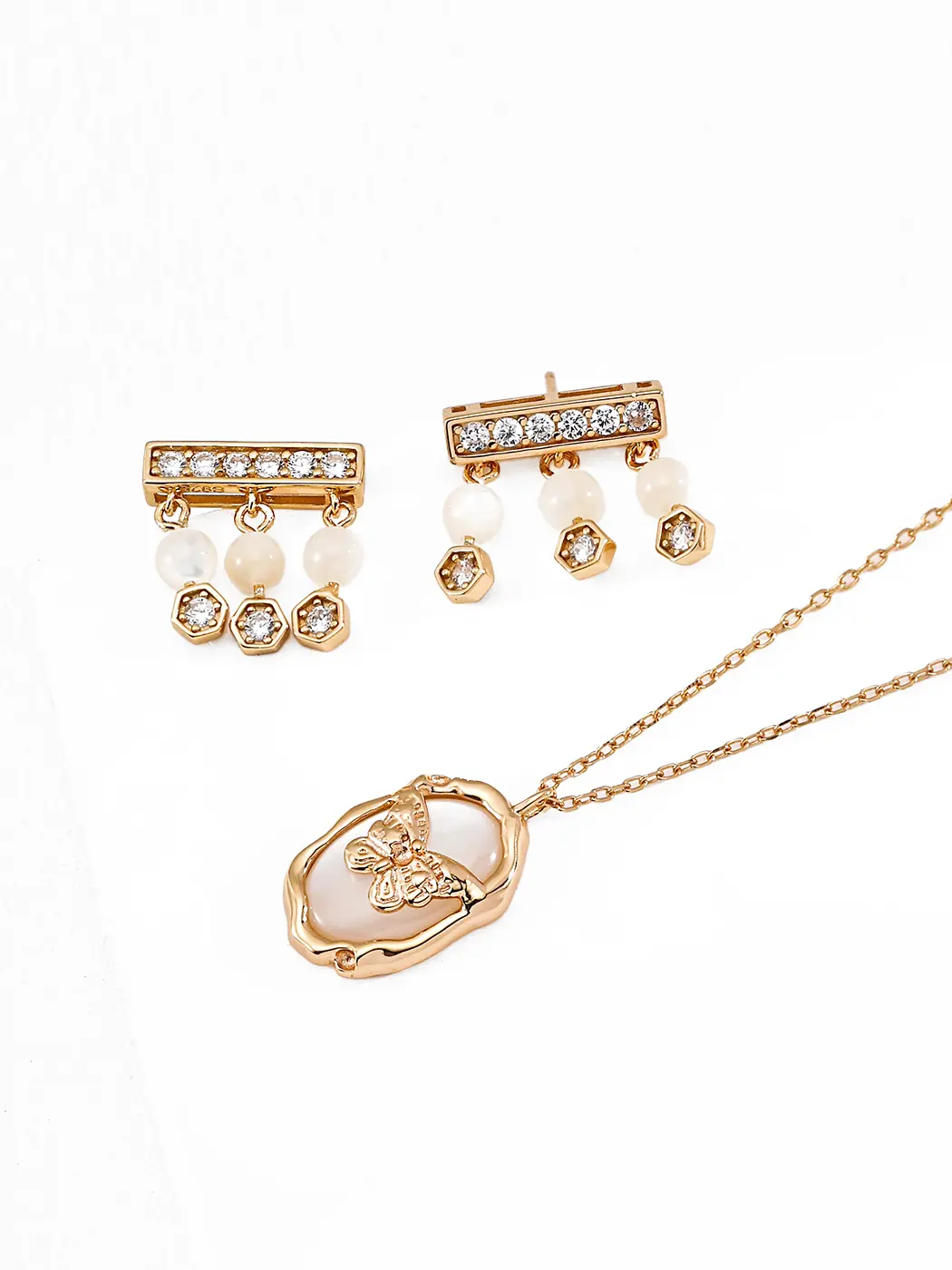 Sleek Bar Zircon Earrings with Shell in Sterling Silver - Image 2