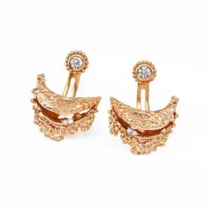 Gilded Oyster Crest Earrings with CZ in S925